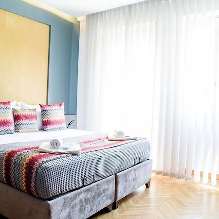 Central44 Wow Casual Suite Афины Экстерьер фото